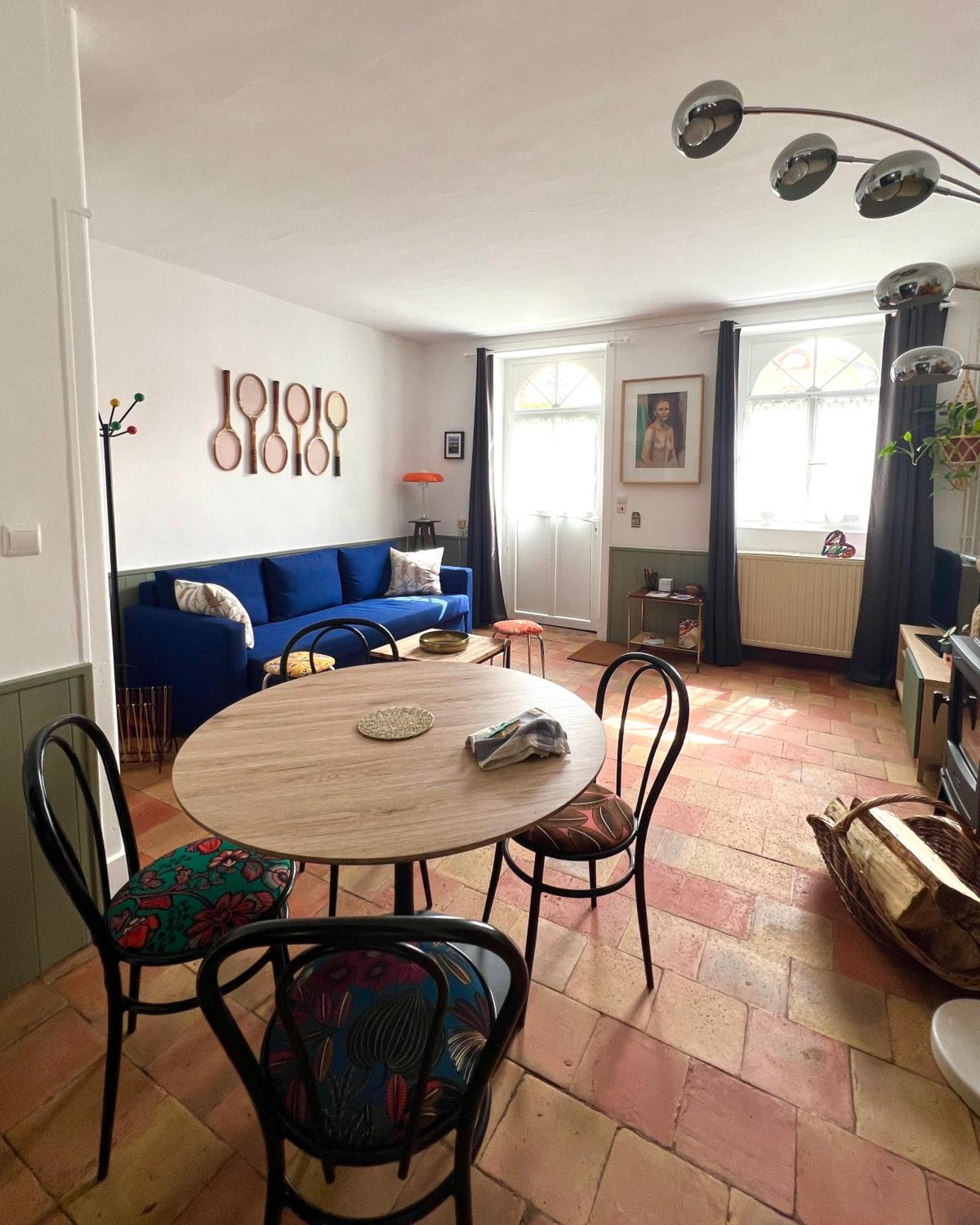 Charmante Maisonette A *