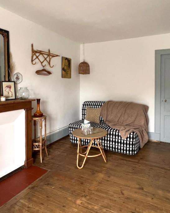 Charmante Maisonette A *